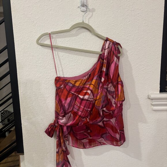 Adelyn Rae | Tops | Anthropologie Adelyn Rae Small Red Strapless Top With Bow - Picture 2 of 6